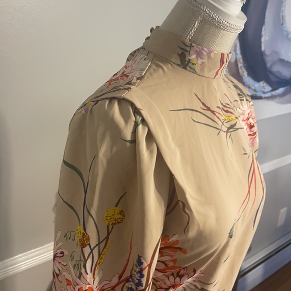 H&M Floral Top Sz XS - Picture 3 of 3